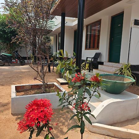 Hotel The Zen Zone à Varkala Extérieur photo